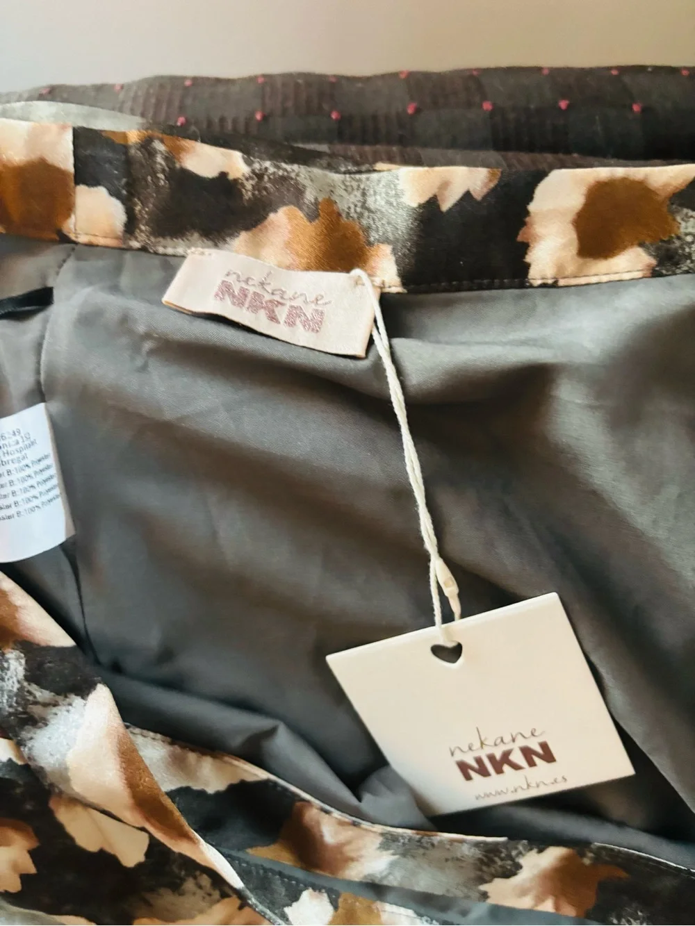 Nekane/NKN Wrap Skirt Medium - Picture 5 of 9